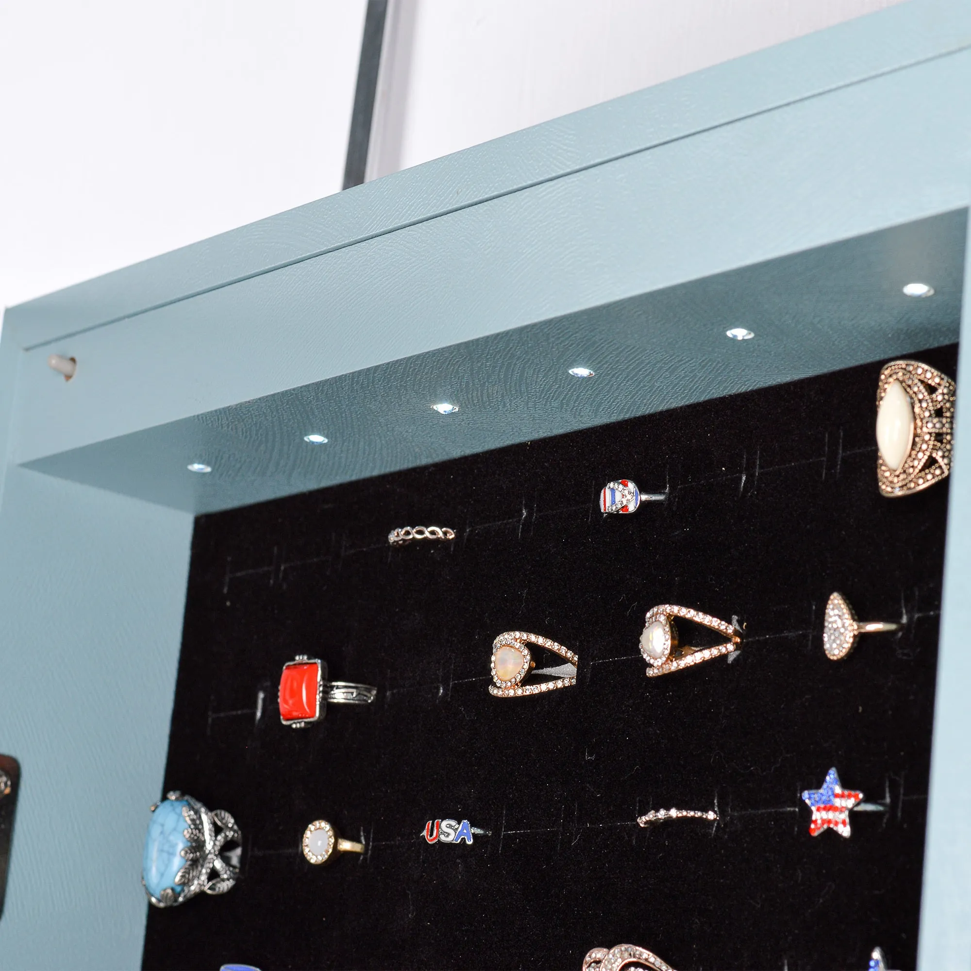 Fashion Simple Jewelry Storage Mirror Cabinet With LED Lights Can Be Hung On The Door Or Wall